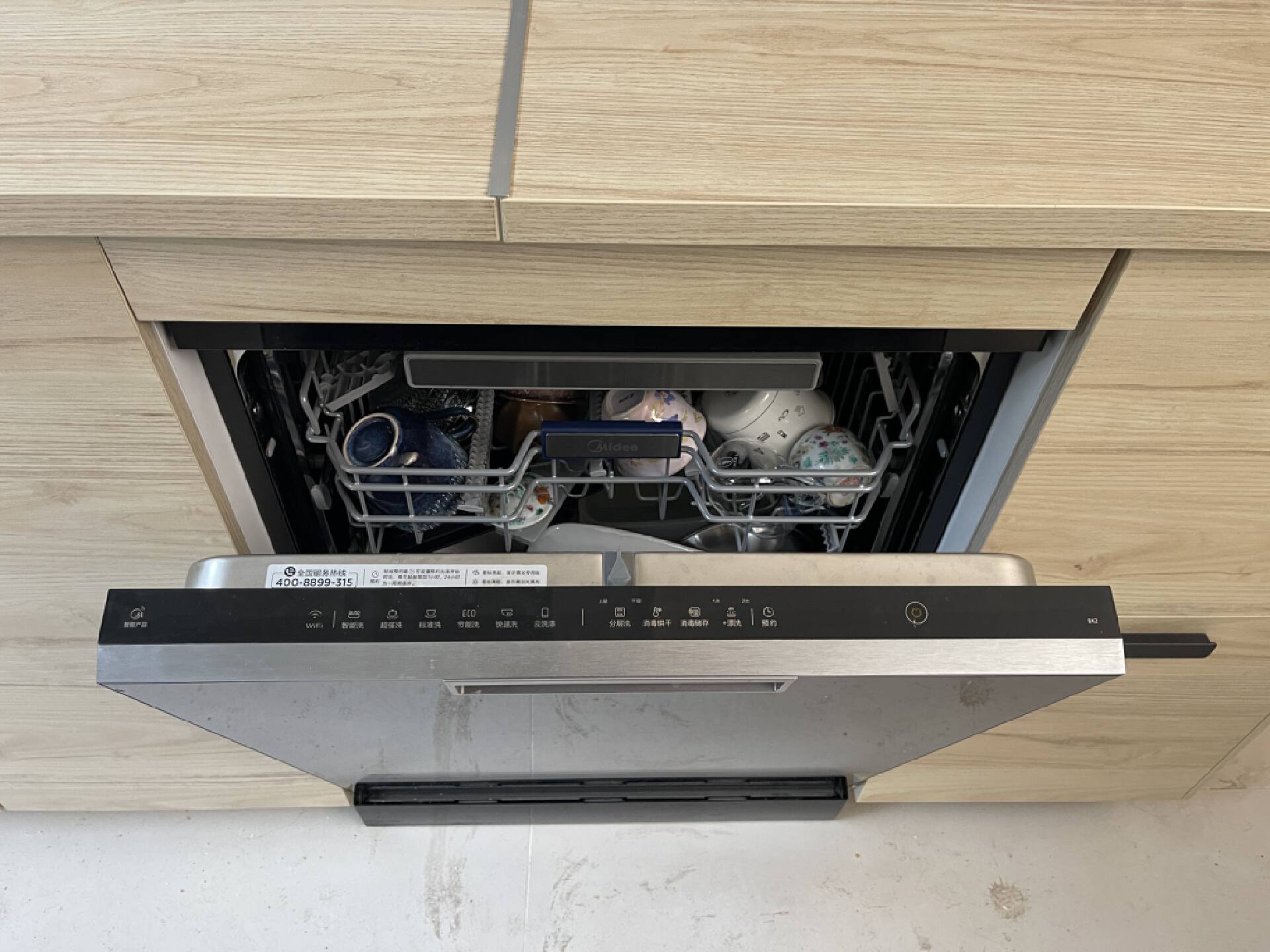 橱柜定做多少钱一米_橱柜定制一米多少钱一米_厨柜定制一米多钱