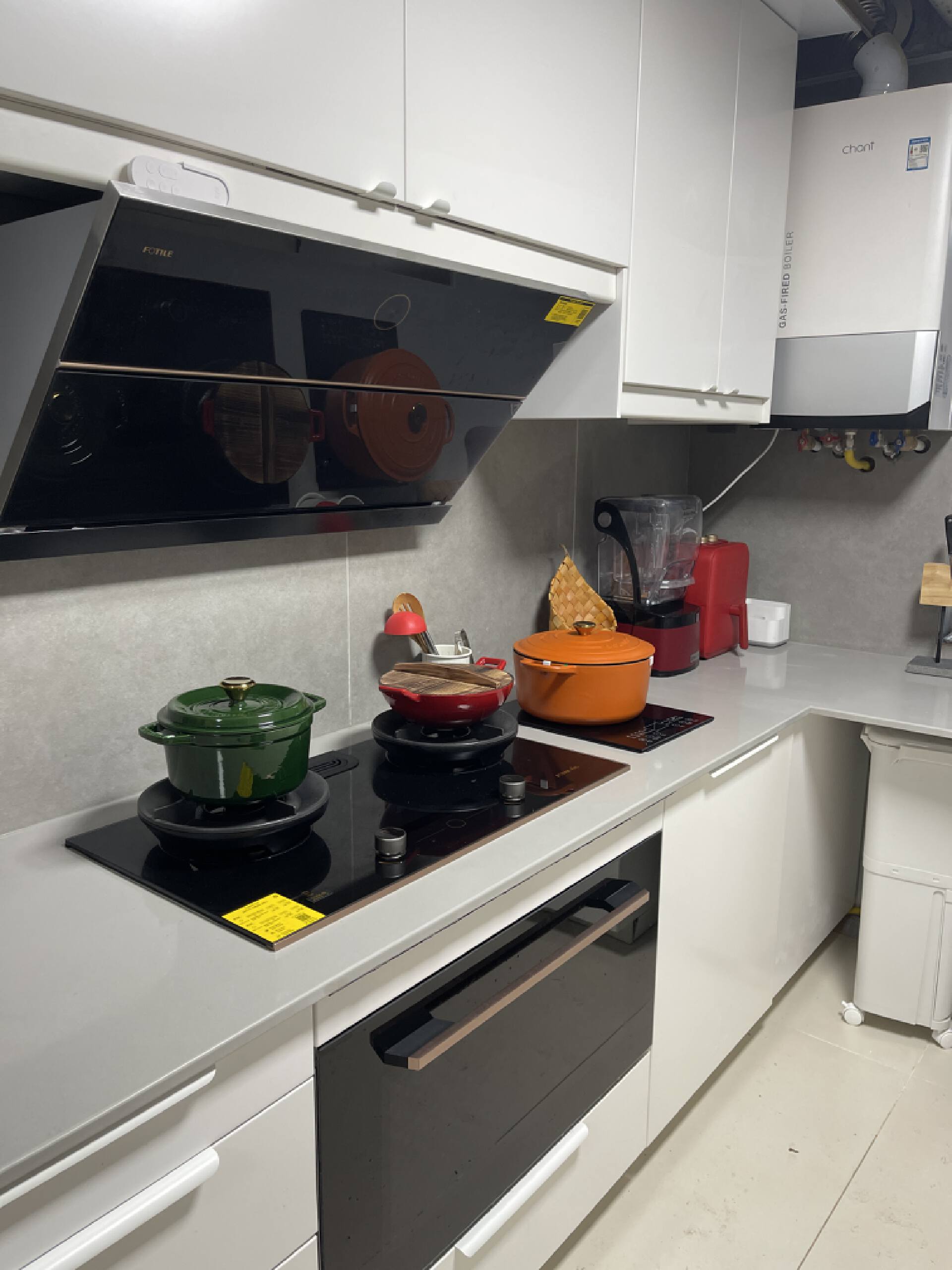 橱柜定制一米多少钱一米_橱柜定做多少钱一米_厨柜定制一米多钱