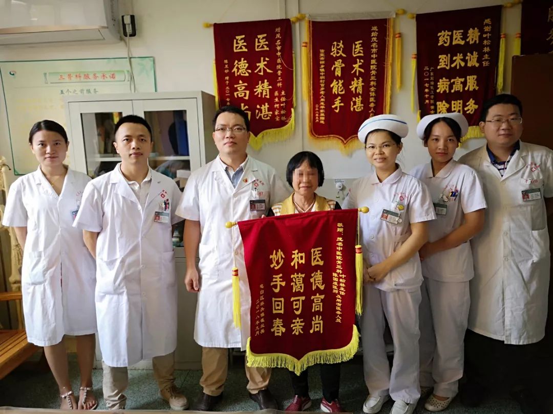 人工髋关节翻修手术学_人工髋关节翻修最新技术_人工全髋关节翻修技术