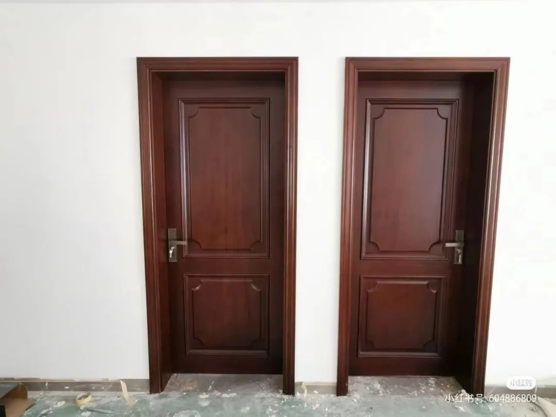 你几千块买的木门,可能就是一堆纸(图1) 蜂窝纸板图纸_蜂窝装饰纸板图片效果图_蜂窝纸板装饰图片