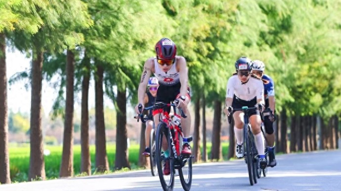 美团数据赋能+小红书内容破圈,松江打造文旅商体展融合新范式(图1) 松江买自行车的地方_松江自行车骑行路线_松江红的自行车