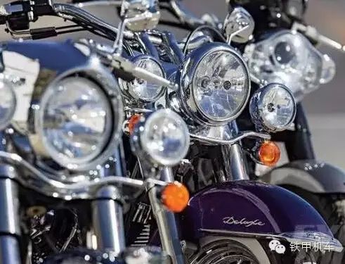 铁甲君带大家了解一下摩托车的各类型区别(图33) 宝马巡航摩托_宝马最顶级巡航摩托车多少钱_宝马巡航摩托车用突破润滑油