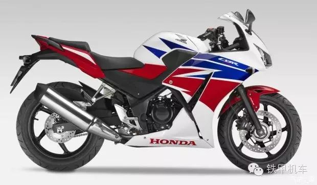 铁甲君带大家了解一下摩托车的各类型区别(图9) 宝马最顶级巡航摩托车多少钱_宝马巡航摩托_宝马巡航摩托车用突破润滑油