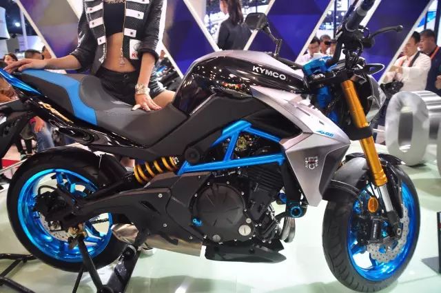 再见,百张图片回顾中国摩界的2016(图65) 宝马巡航摩托车用突破润滑油_宝马摩托车巡洋舰_宝马巡行摩托车