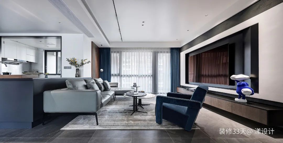 客厅和卧室铺瓷砖还是地板好?(图2) 卧室防滑瓷砖_卧室瓷砖防滑方法_卧室瓷砖防滑效果好吗