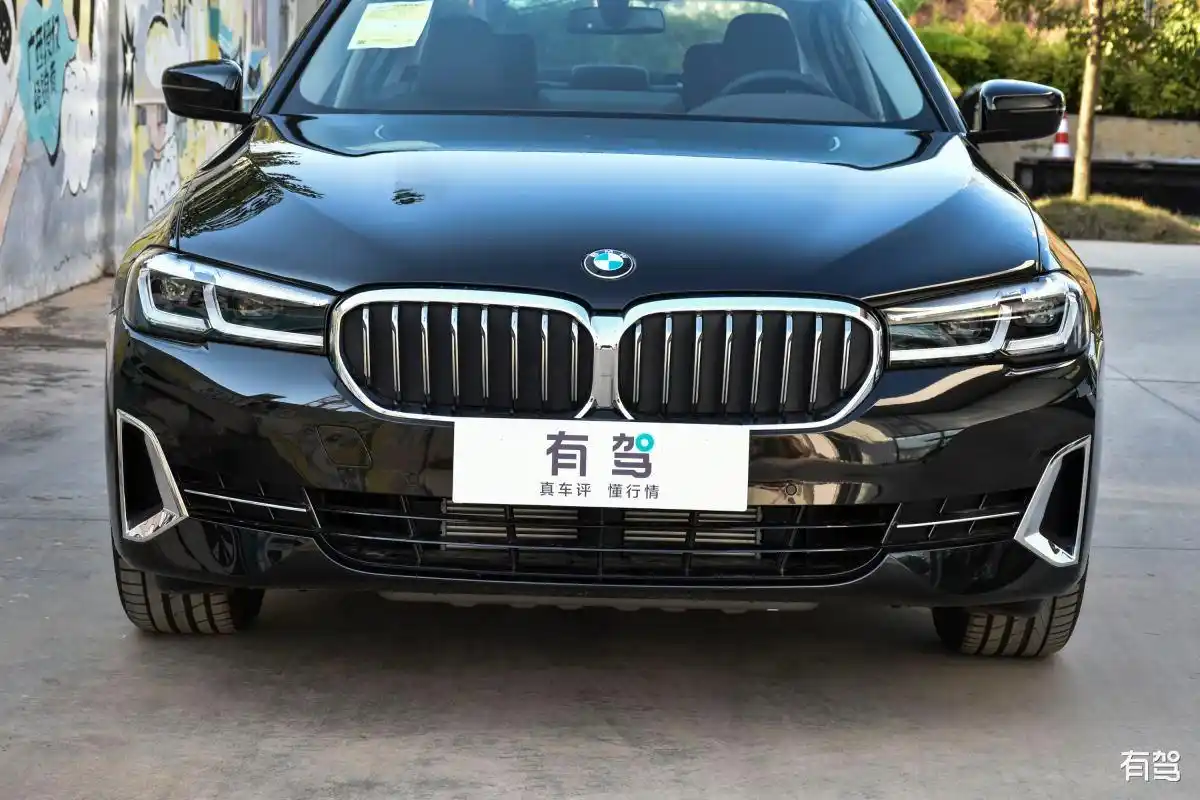 宝马525严重烧机油,在我准备放弃的时候,事情有了反转(图1) 宝马525发动机_宝马发动机525型多少钱一台_宝马发动机故障灯亮着