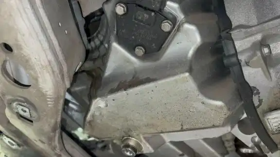 宝马525严重烧机油,在我准备放弃的时候,事情有了反转(图9) 宝马发动机525型多少钱一台_宝马发动机故障灯亮着_宝马525发动机