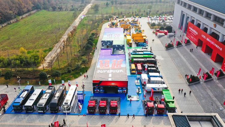 陕汽轻卡发布2512战略,一个致力于为轻卡用户造好车的品牌结局不会差!(图1) 陕汽高端卡车_陕汽轻卡品牌_陕汽卡车品牌