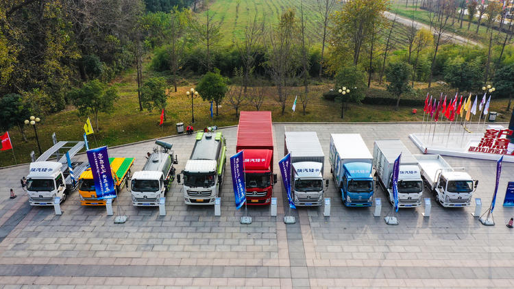 陕汽轻卡发布2512战略,一个致力于为轻卡用户造好车的品牌结局不会差!(图3) 陕汽轻卡品牌_陕汽高端卡车_陕汽卡车品牌