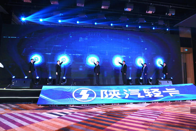 陕汽轻卡发布2512战略,一个致力于为轻卡用户造好车的品牌结局不会差!(图9) 陕汽高端卡车_陕汽卡车品牌_陕汽轻卡品牌