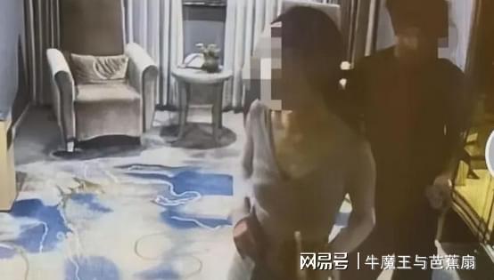 故事:内蒙男子发现妻子出轨,在卧室装7个摄像头,画面让他崩溃(图3) 家装摄像头发现妻子_男子在家安装摄像头_在家安装摄像头监控老婆犯法吗