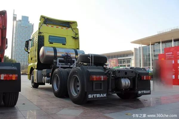 十重大礼+巨额红包+车模...:今年中国重汽3.8购车节,玩的有点大……(图14) 图片