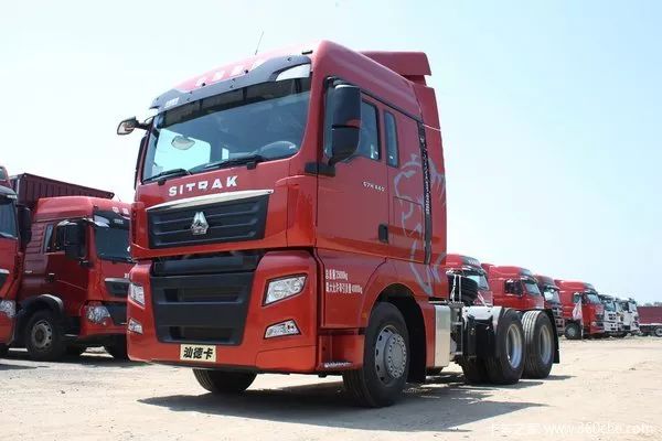 十重大礼+巨额红包+车模...:今年中国重汽3.8购车节,玩的有点大……(图10) 图片