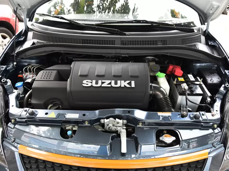 铃木雨燕怎么样价格表(图1) 铃木雨燕