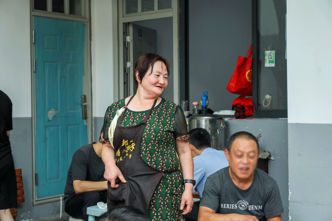 四川李大爷_成都李大爷烧烤_李大爷烧烤加盟