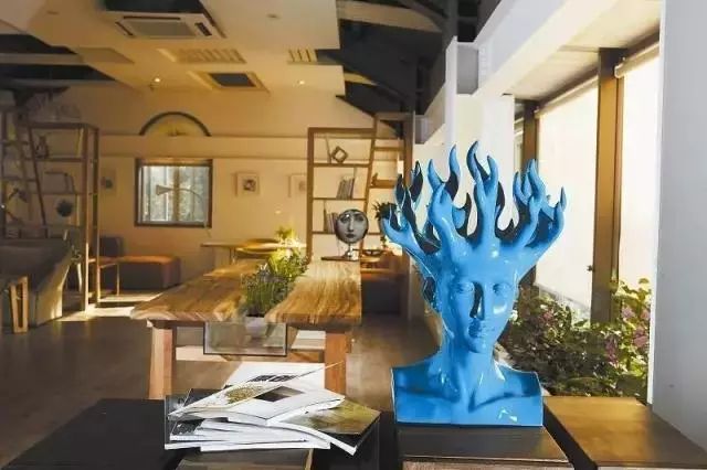 烧烤摊大爷_成都李大爷烧烤_成都老李烧烤