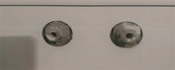 瓷砖打孔留下的小洞如何修复(图4) 瓷砖孔洞.png