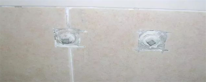 瓷砖打孔留下的小洞如何修复(图5) 瓷砖孔洞1.png