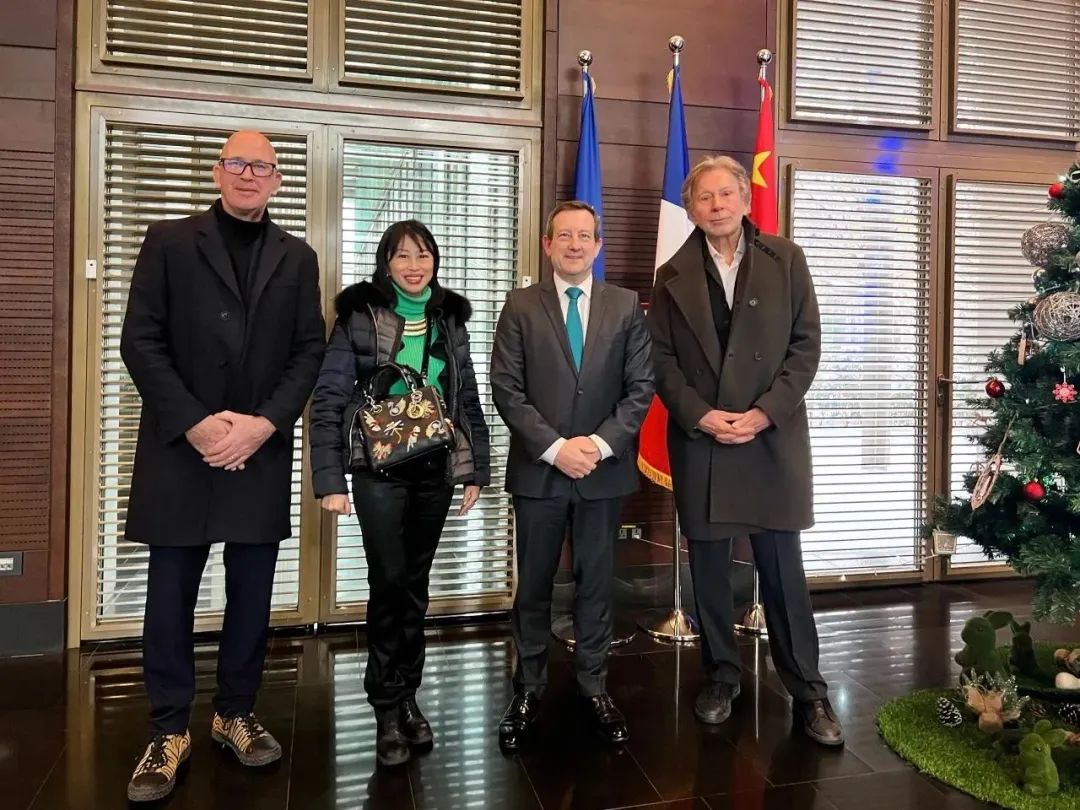 巴黎奥运会开幕 这些艺术亮点你必须知道!(图16) 巴黎时装海报_1925年巴黎装饰艺术展海报图片_巴黎海报手绘