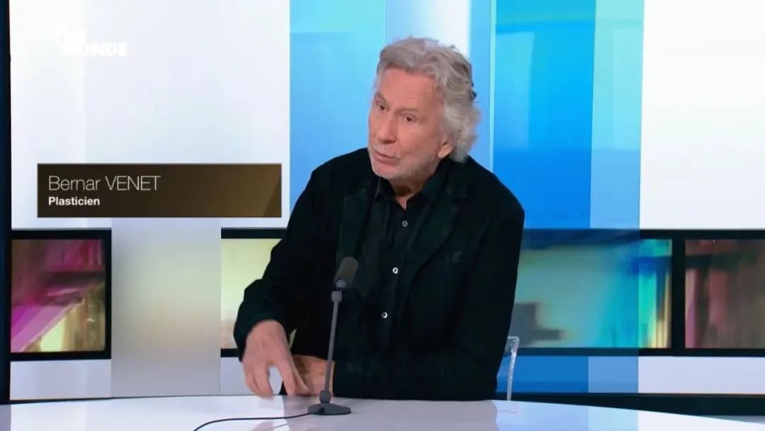 巴黎奥运会开幕 这些艺术亮点你必须知道!(图21) 巴黎时装海报_巴黎海报手绘_1925年巴黎装饰艺术展海报图片