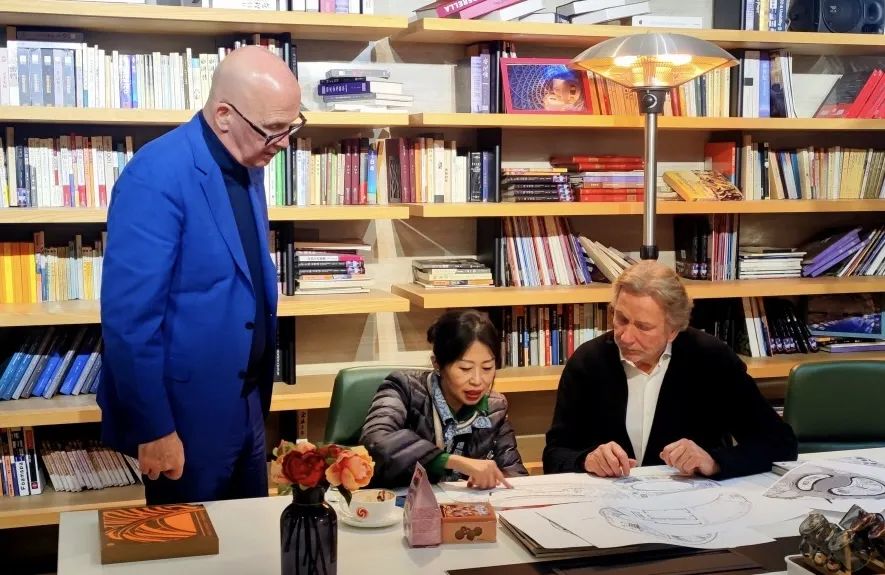 巴黎奥运会开幕 这些艺术亮点你必须知道!(图26) 巴黎时装海报_巴黎海报手绘_1925年巴黎装饰艺术展海报图片