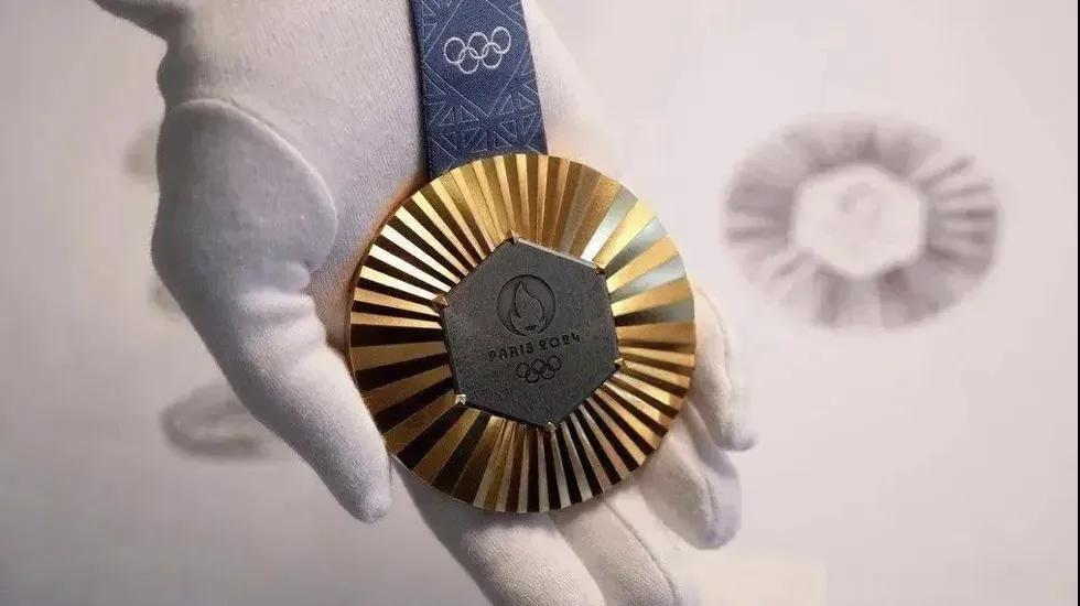 巴黎奥运会开幕 这些艺术亮点你必须知道!(图52) 巴黎时装海报_1925年巴黎装饰艺术展海报图片_巴黎海报手绘