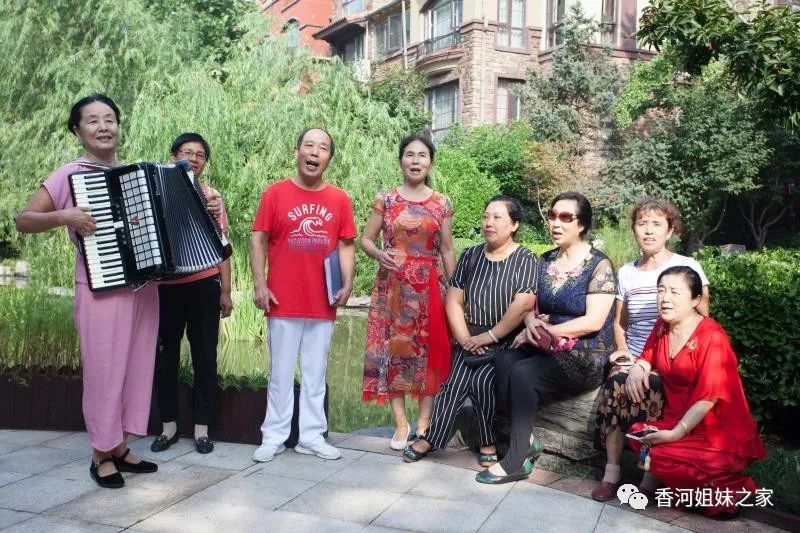 接力传递!香河县妇联“争创美丽庭院·建设幸福家园”倡议书【她关注】(图4) 家居装修门窗_家居装饰美丽门窗扮靓图片_扮靓美丽家居:门窗装饰