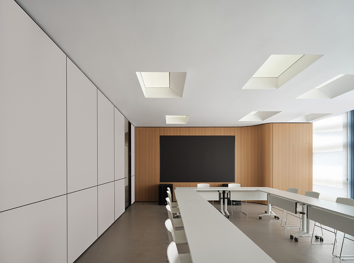 装饰办公室设计_艺术办公室装修设计_办公装修装饰设计