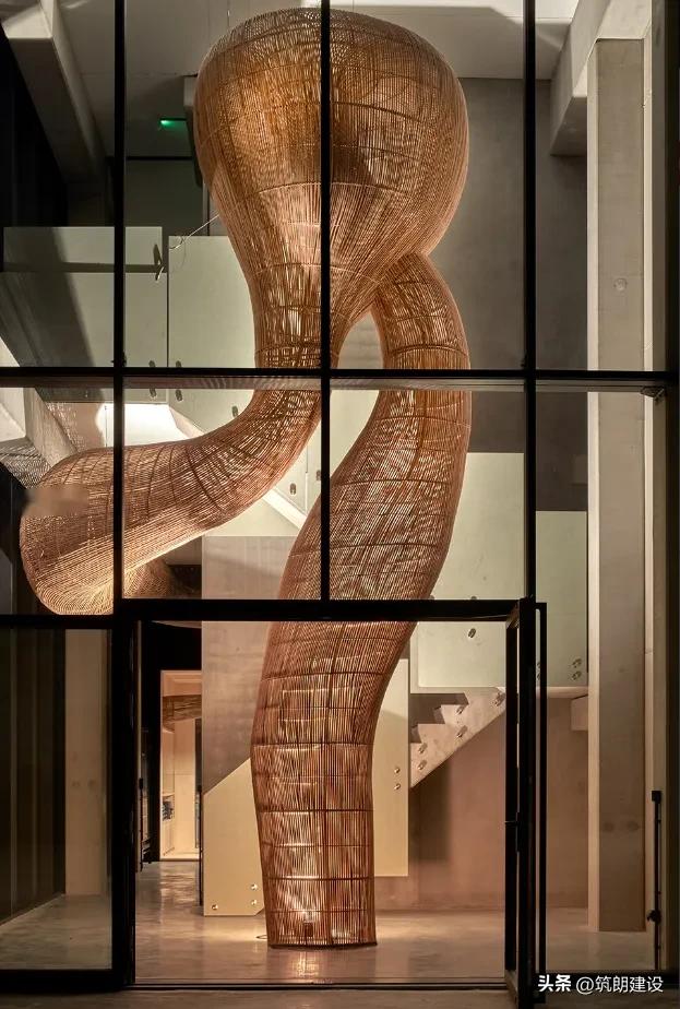 不一样的精致,8种新材料打造高级感办公室(图19) 办公装修装饰设计_艺术办公室装修设计_办公装修室艺术设计图片