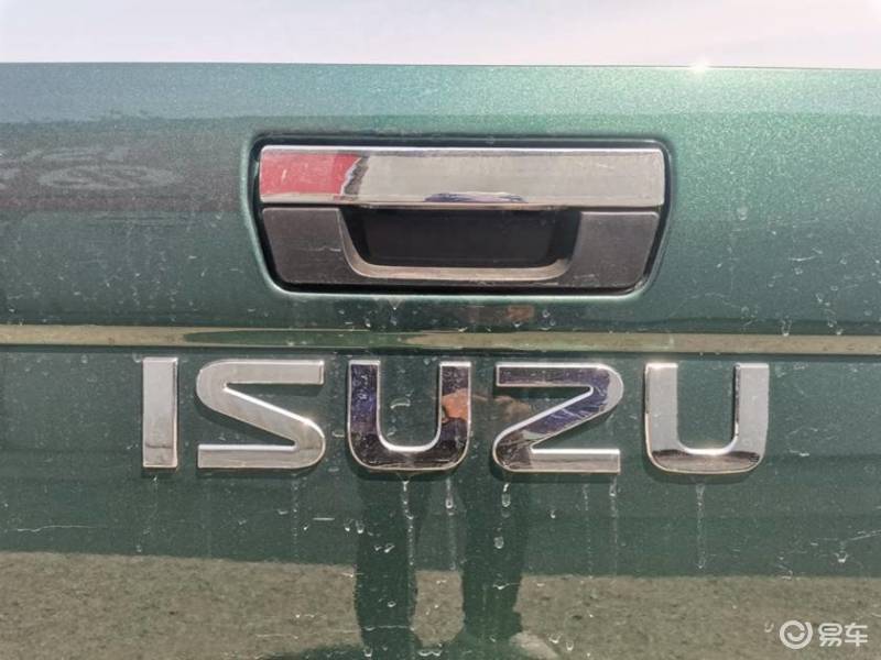 皮卡车五十铃发动机多少钱_五十铃皮卡发动机价格_五十铃皮卡柴油发动机多少钱