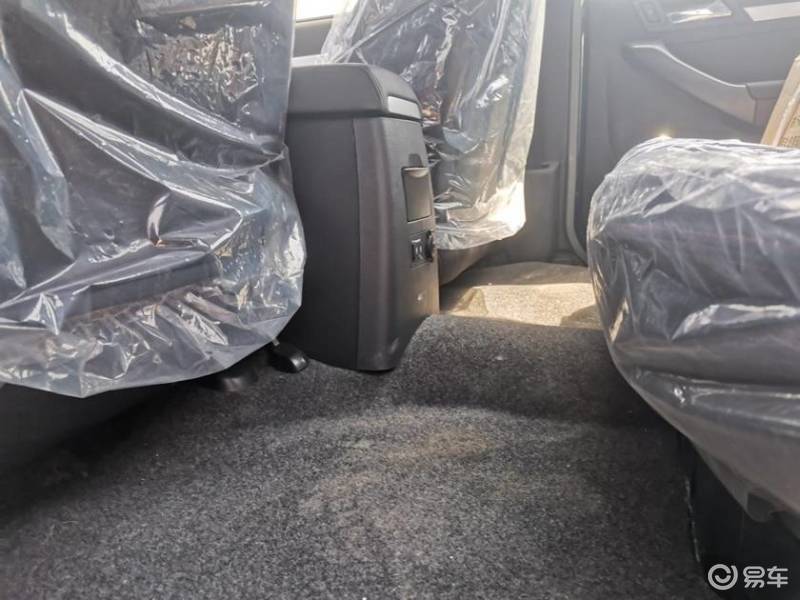 皮卡车五十铃发动机多少钱_五十铃皮卡柴油发动机多少钱_五十铃皮卡发动机价格