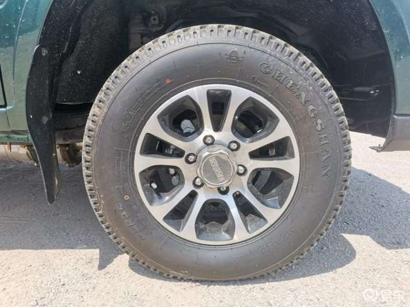 皮卡车五十铃发动机多少钱_五十铃皮卡发动机价格_五十铃皮卡柴油发动机多少钱