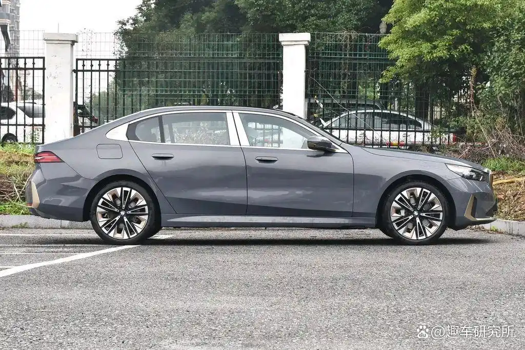 宝马轿车选哪款_宝马轿车哪个车型好_宝马轿车车型好的有哪些