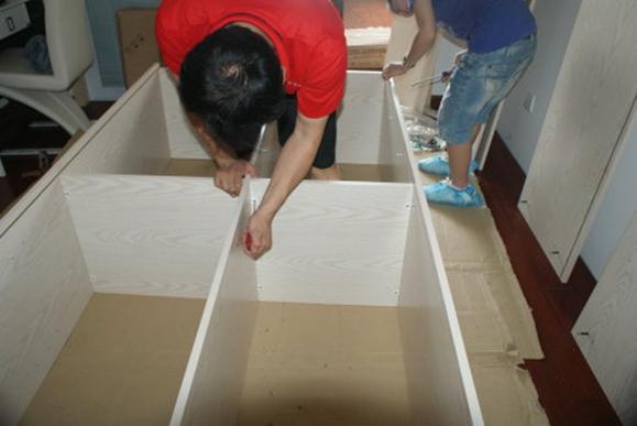 明天就要安装衣柜了?安装规范和验收规范,我全部为你准备好了(图2) 安装衣柜移门价格_移门衣柜安装_安装衣柜移门图片