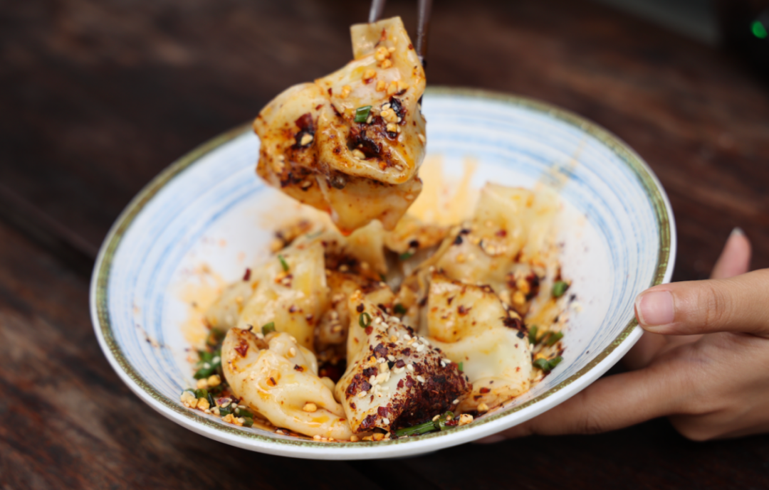 百年华兴 | 美食文化如盛放百花,个比个娇艳er!吃货党必来这条街!(图20) 鸭头锅的做法_千锅鸭头是哪个菜系_鸭头锅配菜都有什么