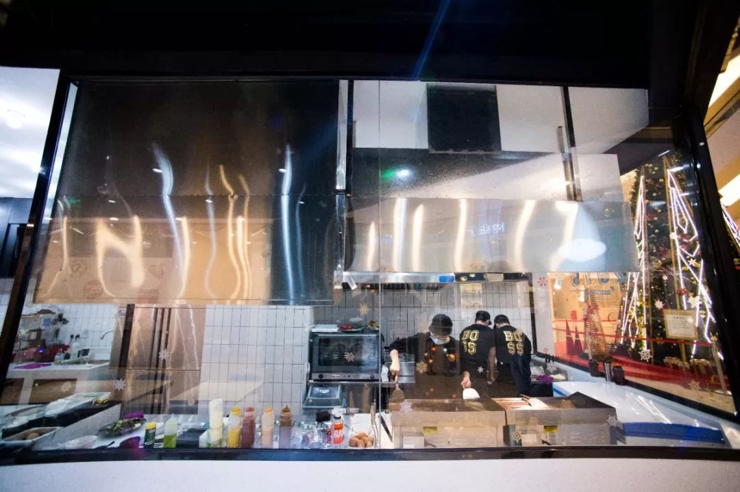 免费送!会飙汁的厦门汉堡界大BOSS,我在福州吃到了!(图7) 图片