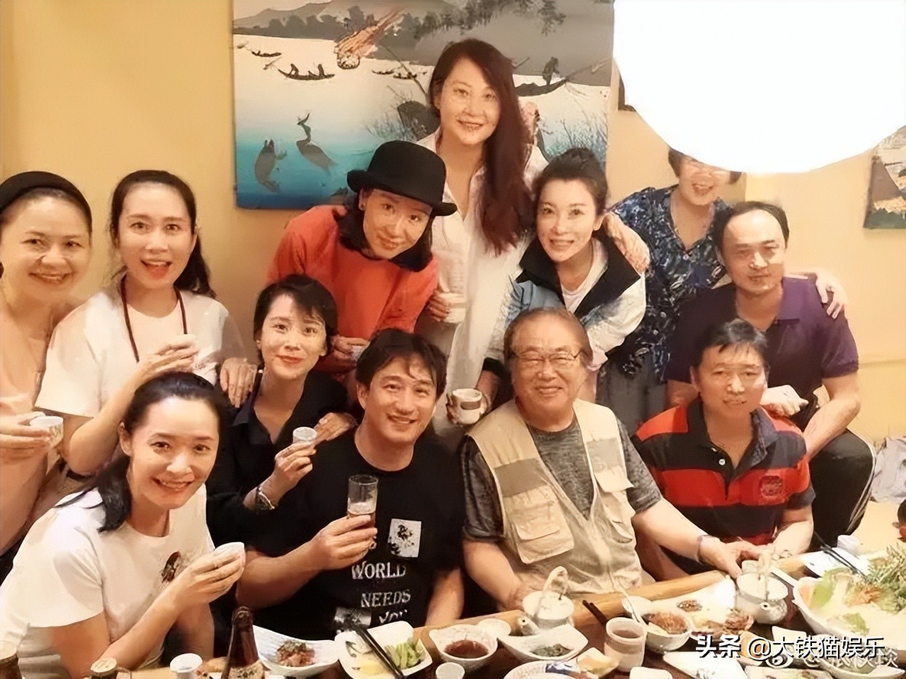 青岛生活频道主持人_青岛生活在线节目主持人名字_青岛电视台2台生活天天秀主持人