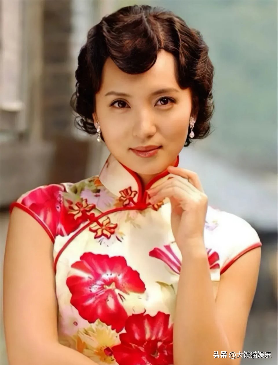 青岛生活频道主持人_青岛生活在线节目主持人名字_青岛电视台2台生活天天秀主持人