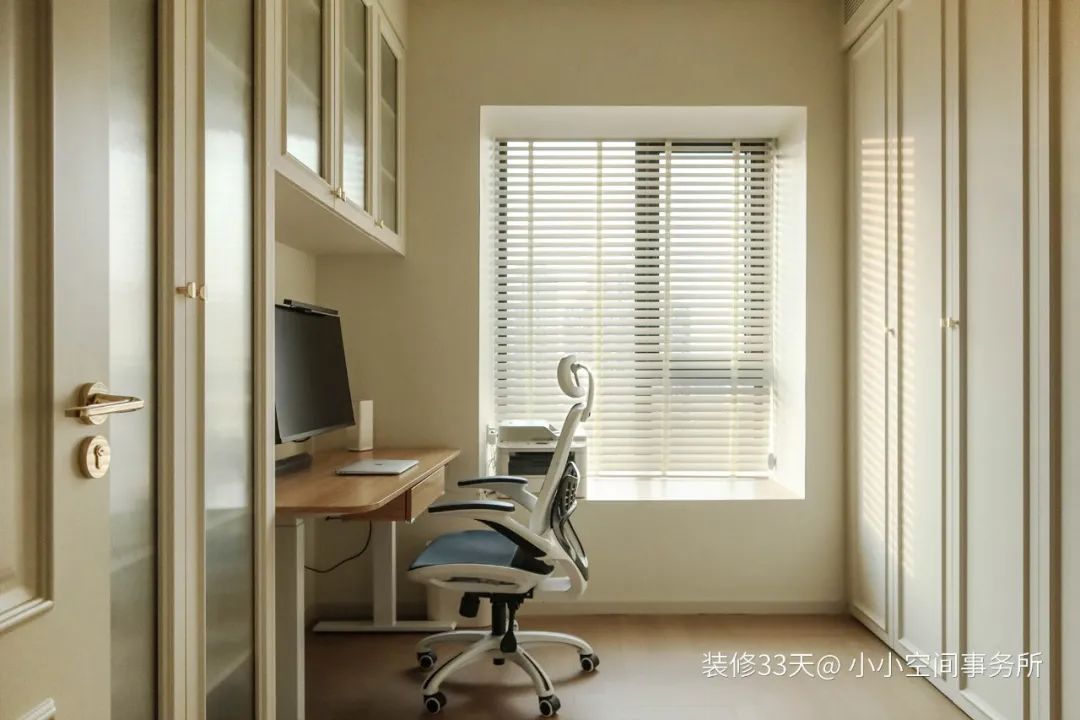 她家连改不了的角落都用好了(图26) 武汉软装设计师哪家好_武汉软装设计培训学校_武汉软装设计工作室