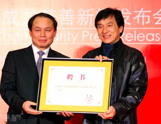 成龙徐静蕾车震_成龙生日徐静蕾范冰冰_成龙徐静蕾吴彦祖