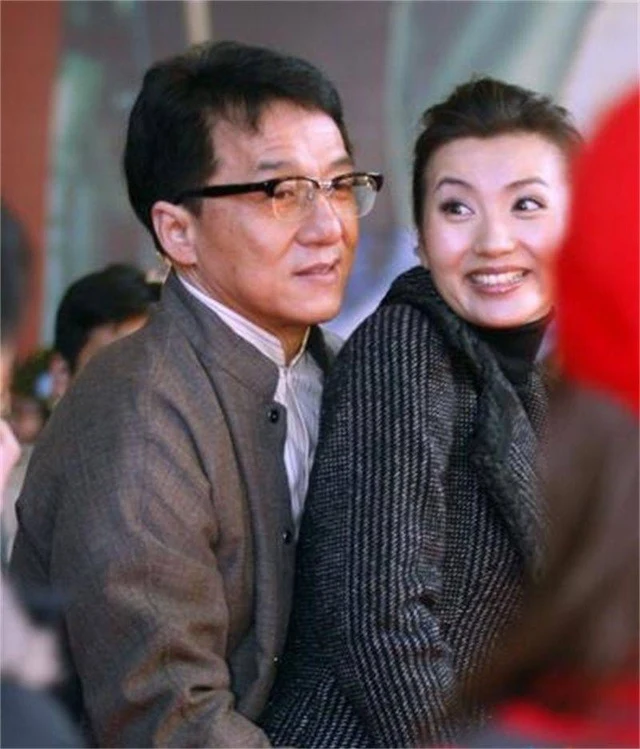 成龙徐静蕾吴彦祖_成龙生日徐静蕾范冰冰_成龙徐静蕾车震