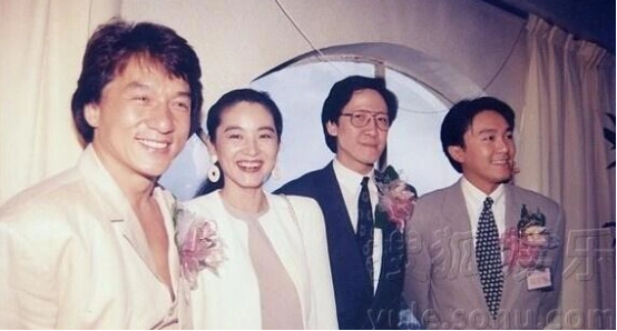 成龙徐静蕾吴彦祖_成龙生日徐静蕾范冰冰_成龙徐静蕾车震