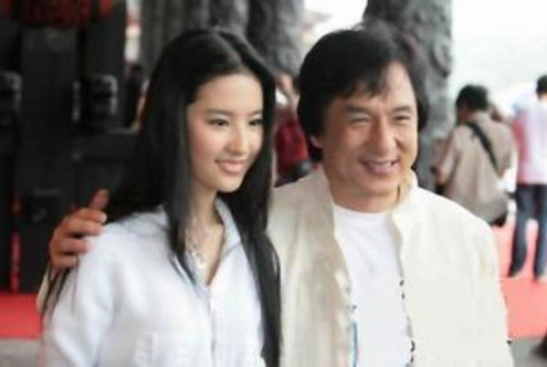 成龙徐静蕾车震_成龙徐静蕾吴彦祖_成龙生日徐静蕾范冰冰