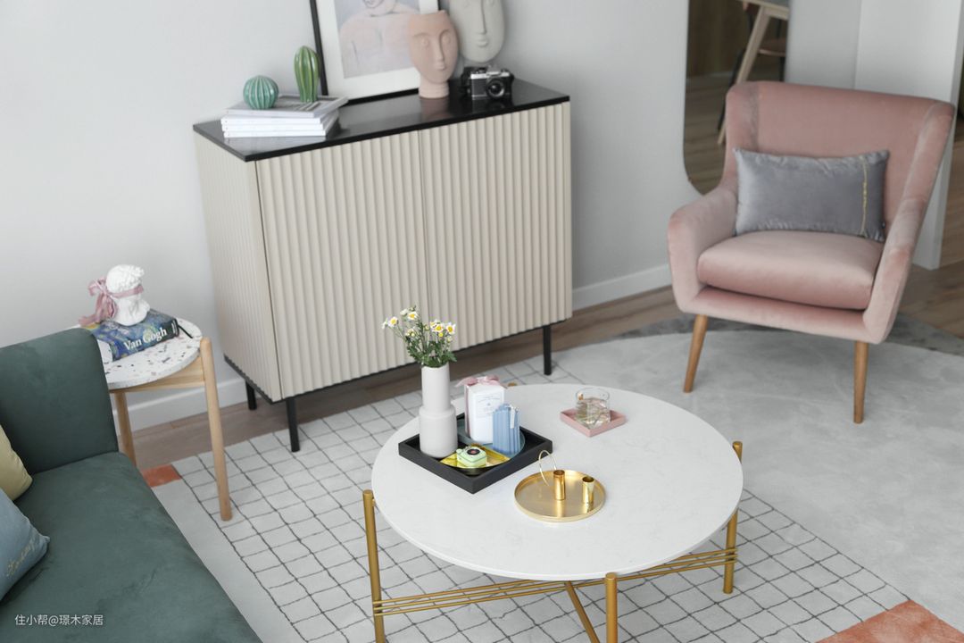 装修设计|如何简单打造洛可可风家居环境(图9) 可可洛时尚烘焙怎么样_欧式洛可可软装概念_洛可可风格软装