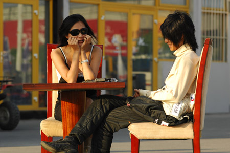 成龙徐静蕾车震_成龙徐静蕾车吻_成龙生日徐静蕾范冰冰