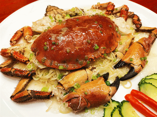 【朱雀大街】豪霸餐厅吃遍海陆盛宴!仅188吃666元【君悦酒道馆】3-4人盛宴!清蒸面包蟹、茶香焗基围虾、广式白切鸡(图9) 广式白切鸡的制作过程_广式白切鸡_广式白切鸡图片