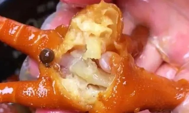 天冷了,教你做卤味,配方和做法告诉你,香味浓郁,比买的还好吃(图2) 鸡翅卤法_卤味鸡翅怎么做_鸡翅卤味做法