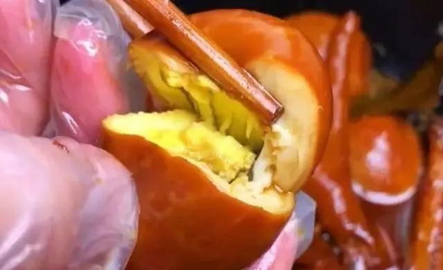 天冷了,教你做卤味,配方和做法告诉你,香味浓郁,比买的还好吃(图5) 鸡翅卤味做法_卤味鸡翅怎么做_鸡翅卤法