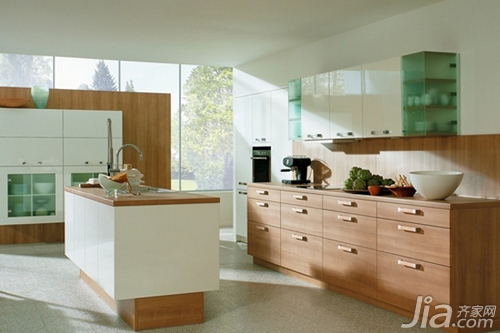 使用爱格板橱柜门板的橱柜品牌有哪些(图1) 杭州名仕厨具有限公司_名仕橱柜属几线品牌_杭州名仕橱柜