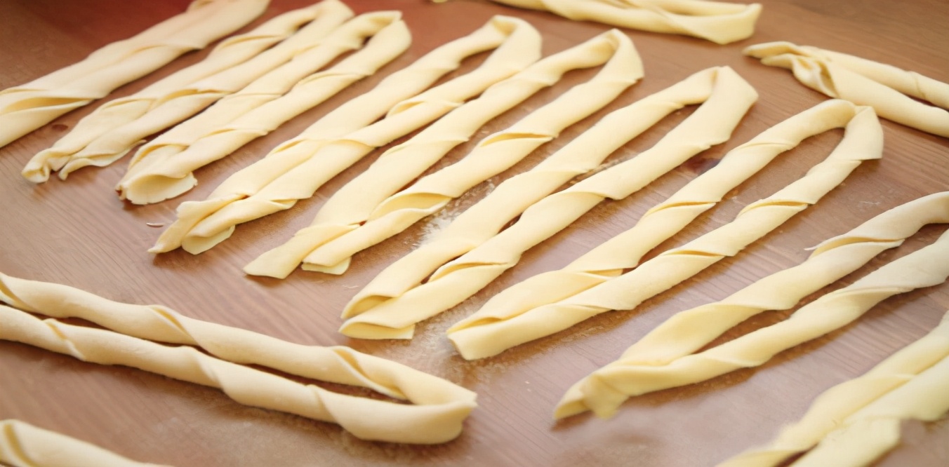 意大利面终极指南!原来这些奇奇怪怪的也是意大利面!(上篇)(图28) 帕尔玛火腿意面_意大利帕尔玛火腿多少钱一斤_火腿意面帕尔玛好吃吗